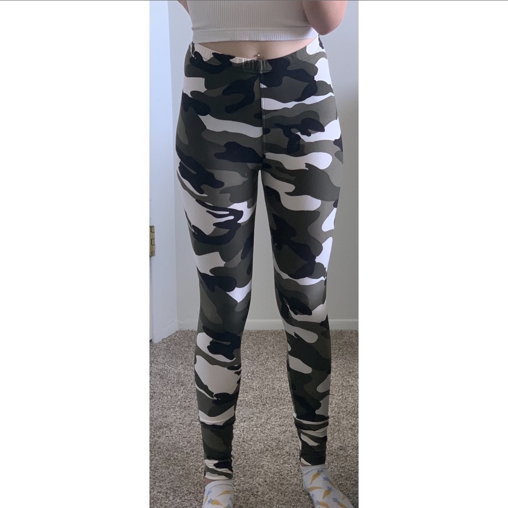 Camo Leggings (3/$20)